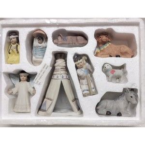 Native American Nativity Christmas Around the World House of Lloyd 9 piece 1992